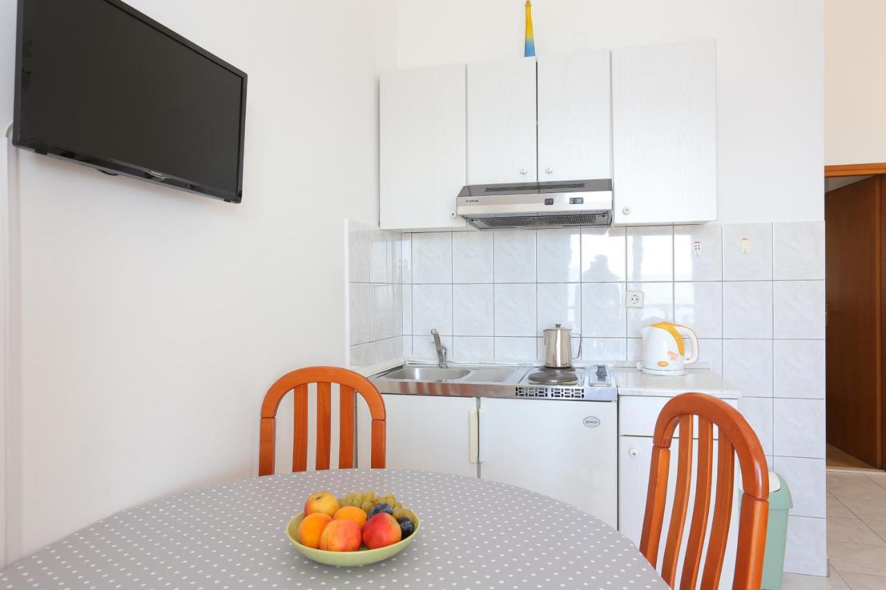 Apartments By The Sea Rastici, Ciovo - 11723 Trogir Exterior foto