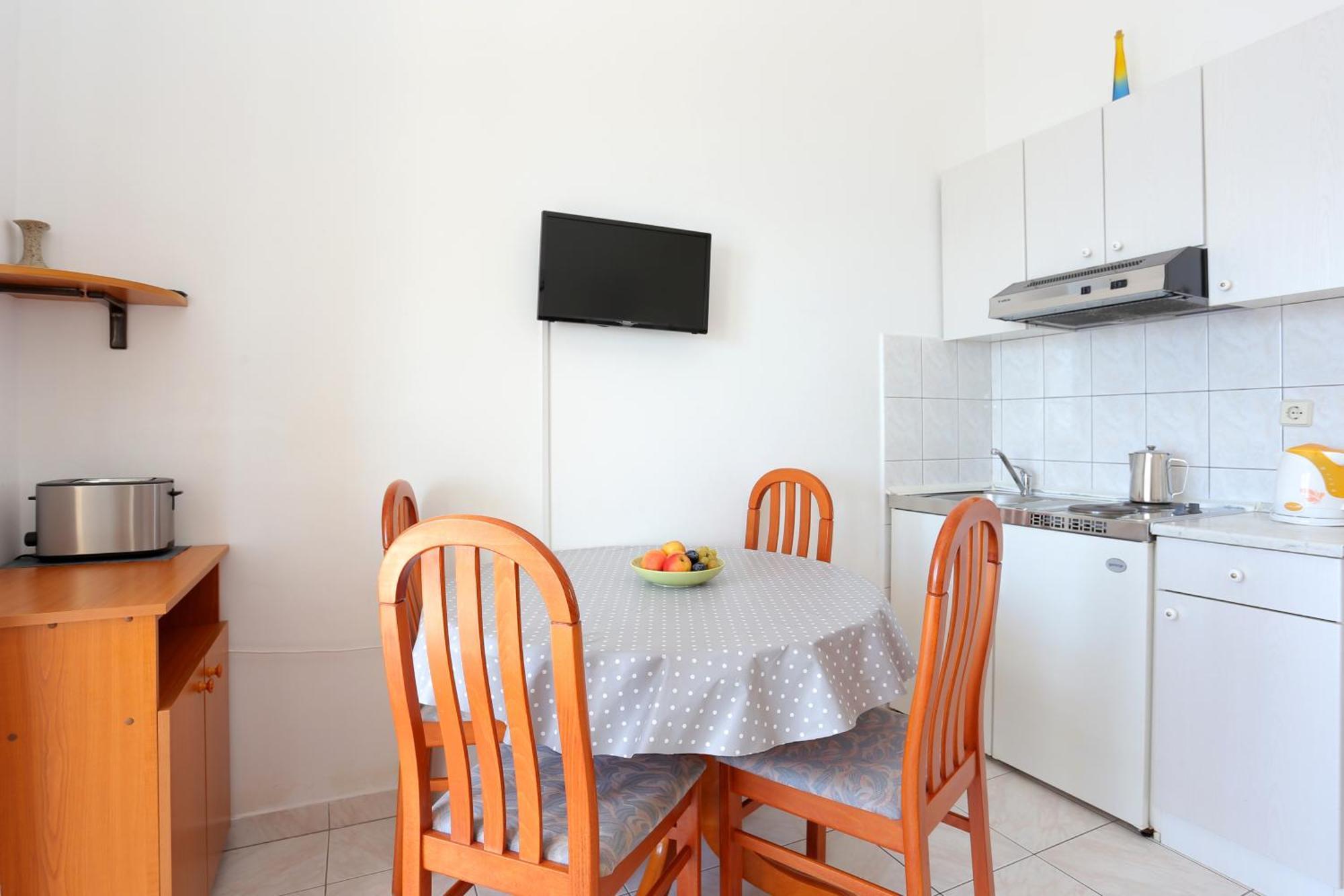 Apartments By The Sea Rastici, Ciovo - 11723 Trogir Habitación foto
