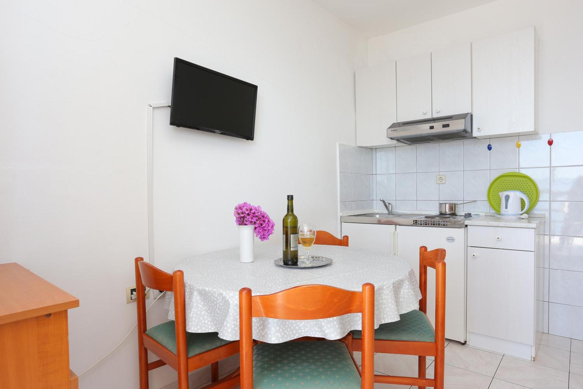 Apartments By The Sea Rastici, Ciovo - 11723 Trogir Habitación foto